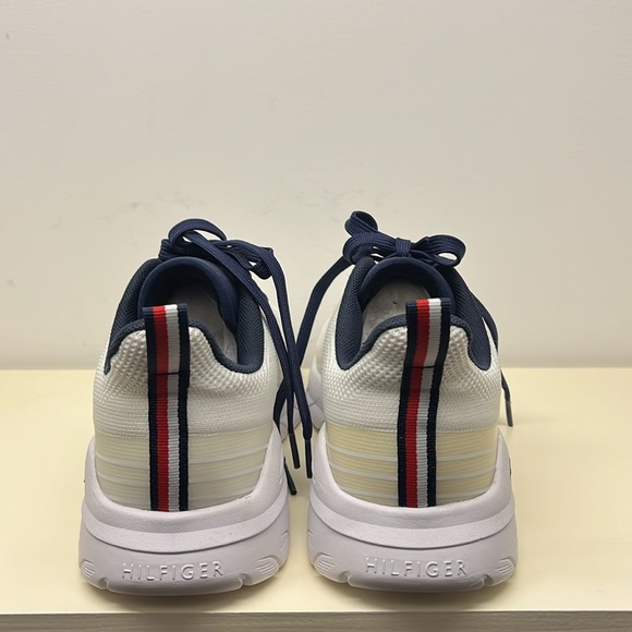 Tommy Hilfiger White Mesh Sneakers Men’s Size 9 (NWOT) - Picture 4 of 6